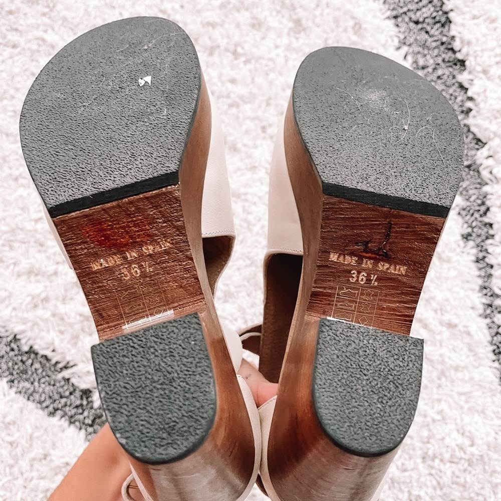 Free People Ivory Cedar Clogs!! - Picture 10 of 11